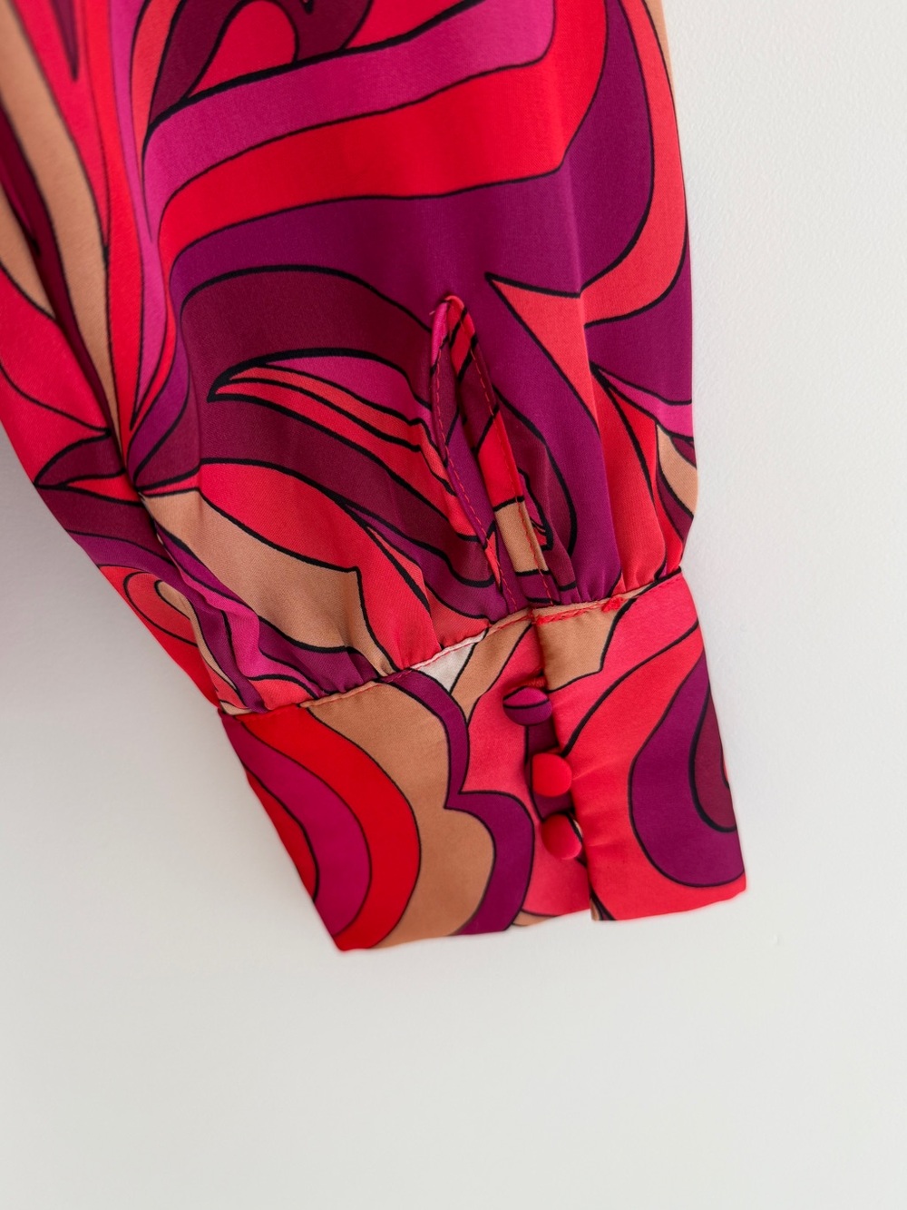 HAVER & BLAIR London Blouse Satin Colourful Swirl Long Sleeve Button Front Chic - Picture 7 of 15